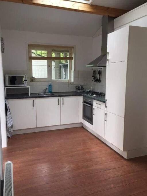 Heerlijk Huis In Een Prachtige Bosrijke Omgeving. 푸텐 외부 사진