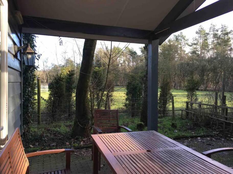 Heerlijk Huis In Een Prachtige Bosrijke Omgeving. 푸텐 외부 사진